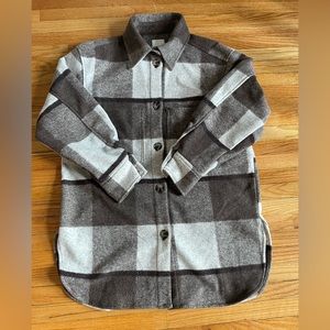 H&M neutral plaid shacket in size small